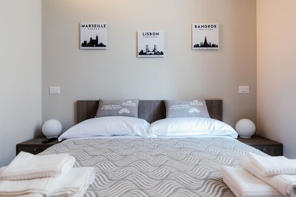 1 bedroom, iron/ironing board, WiFi