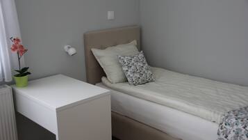 1 quarto, ferros/tábuas de passar roupa, Wi-Fi, roupa de cama