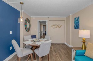 Dining - Caravelle 1244 (Myrtle Beach)
