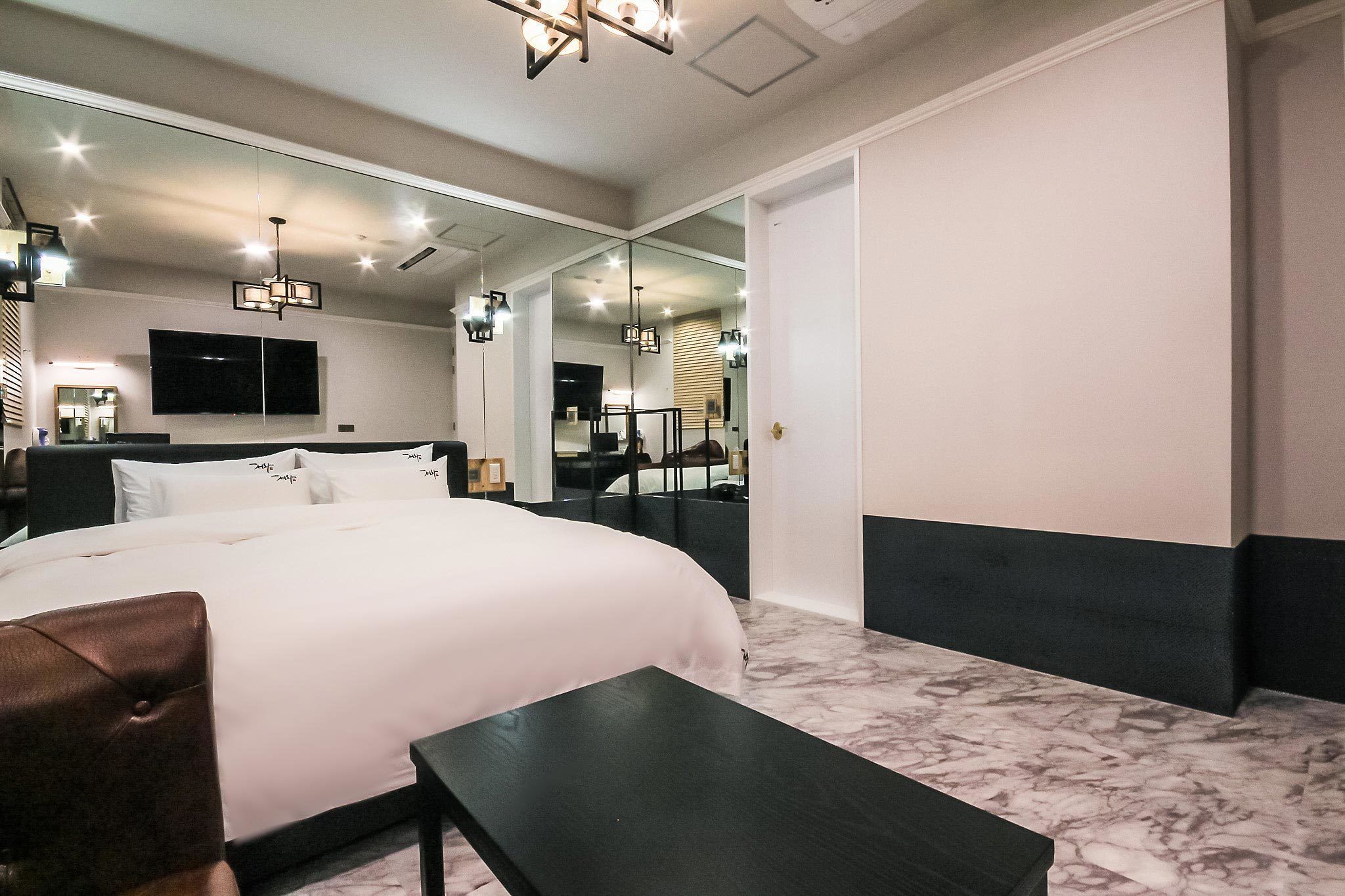 minibar, desk, blackout curtains, soundproofing