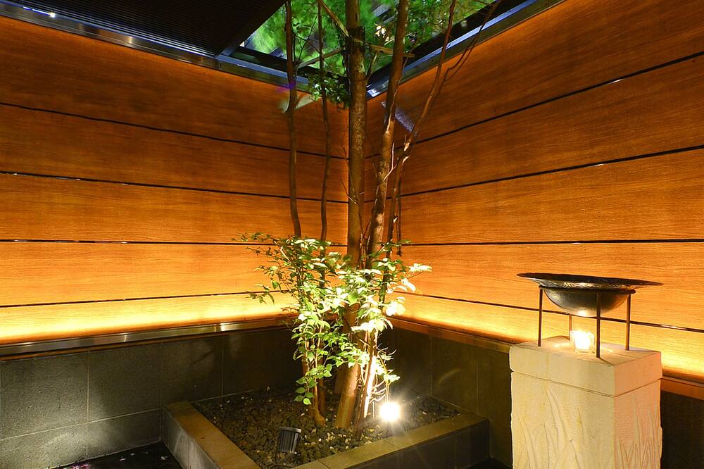 HOTEL AROMA