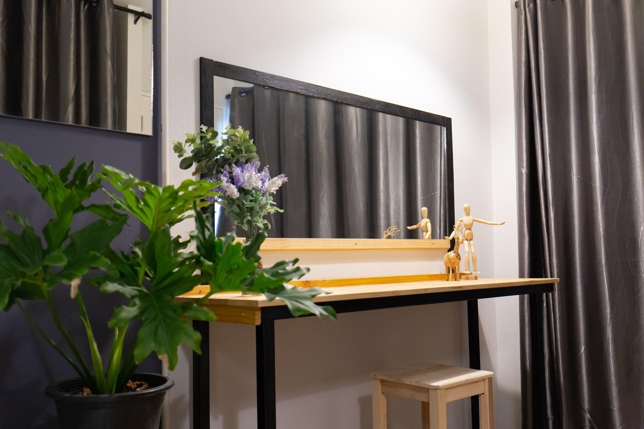 standard triple room | 1 bedroom, desk, blackout curtains, soundproofing