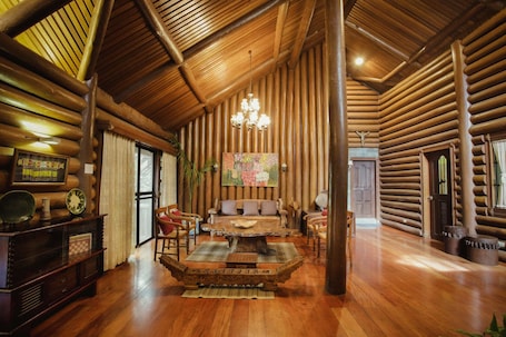 Family Penthouse | Living area