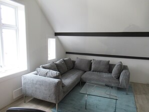Klassiek appartement, 2 queensize bedden | Woonruimte
