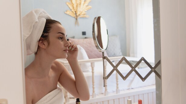 Két bảo mật tại phòng, bàn, phòng cách âm, bàn ủi/dụng cụ ủi quần áo 