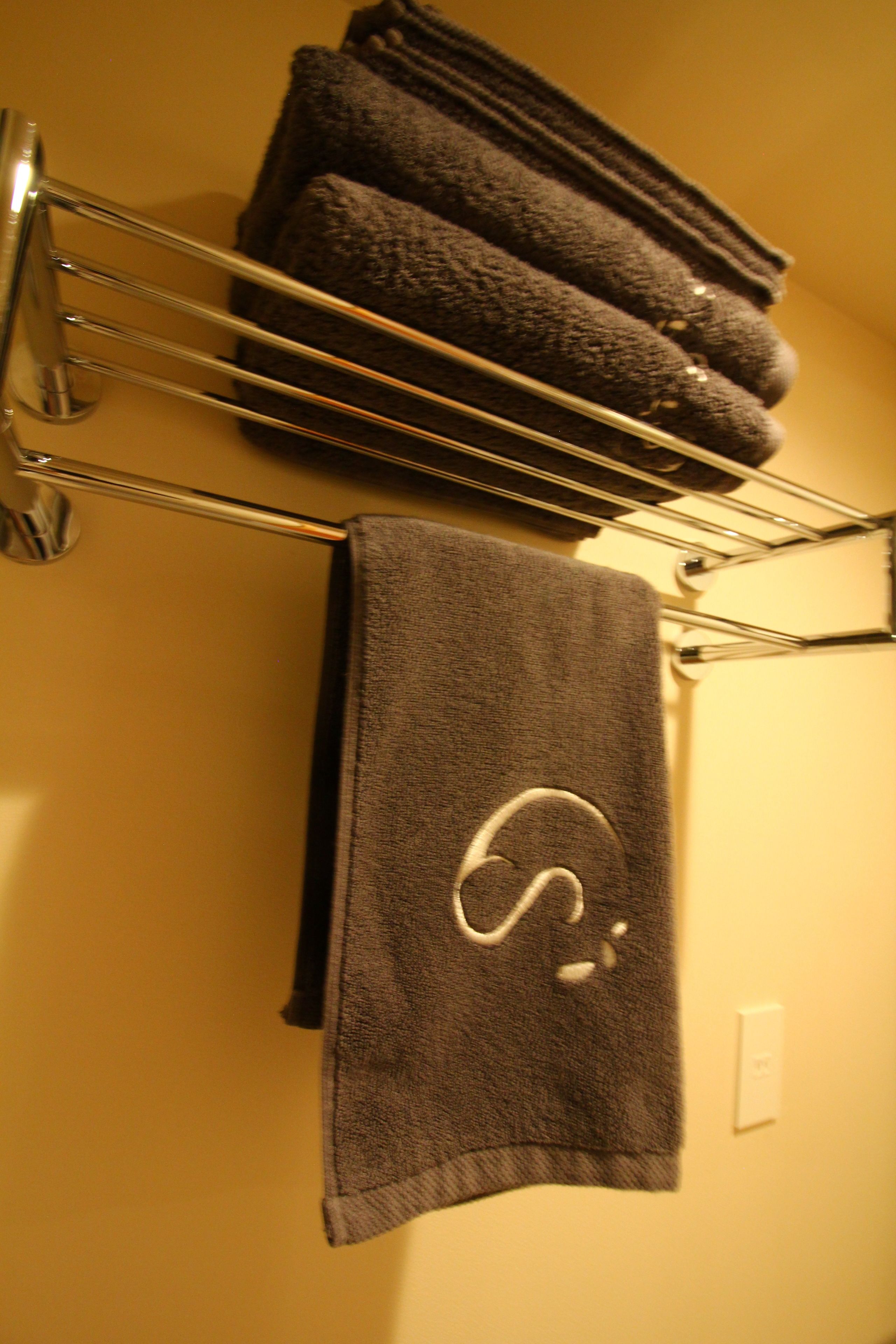 shower, free toiletries, hair dryer, slippers