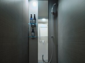 浴室淋浴間