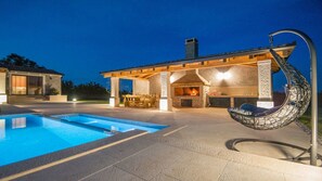 Front of property – evening/night - Villa Mabuhay (Marcana)