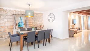 Villa, Private Pool | In-room dining - Villa Lucia (Marcana)