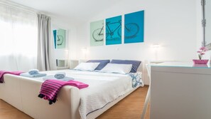 Villa, Private Pool | Iron/ironing board, free cots/infant beds, free WiFi, bed sheets - Villa Casa Manera (Marcana)