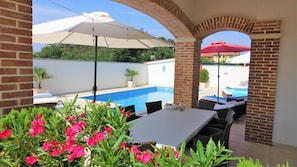 Villa, piscine privée | Terrasse/patio