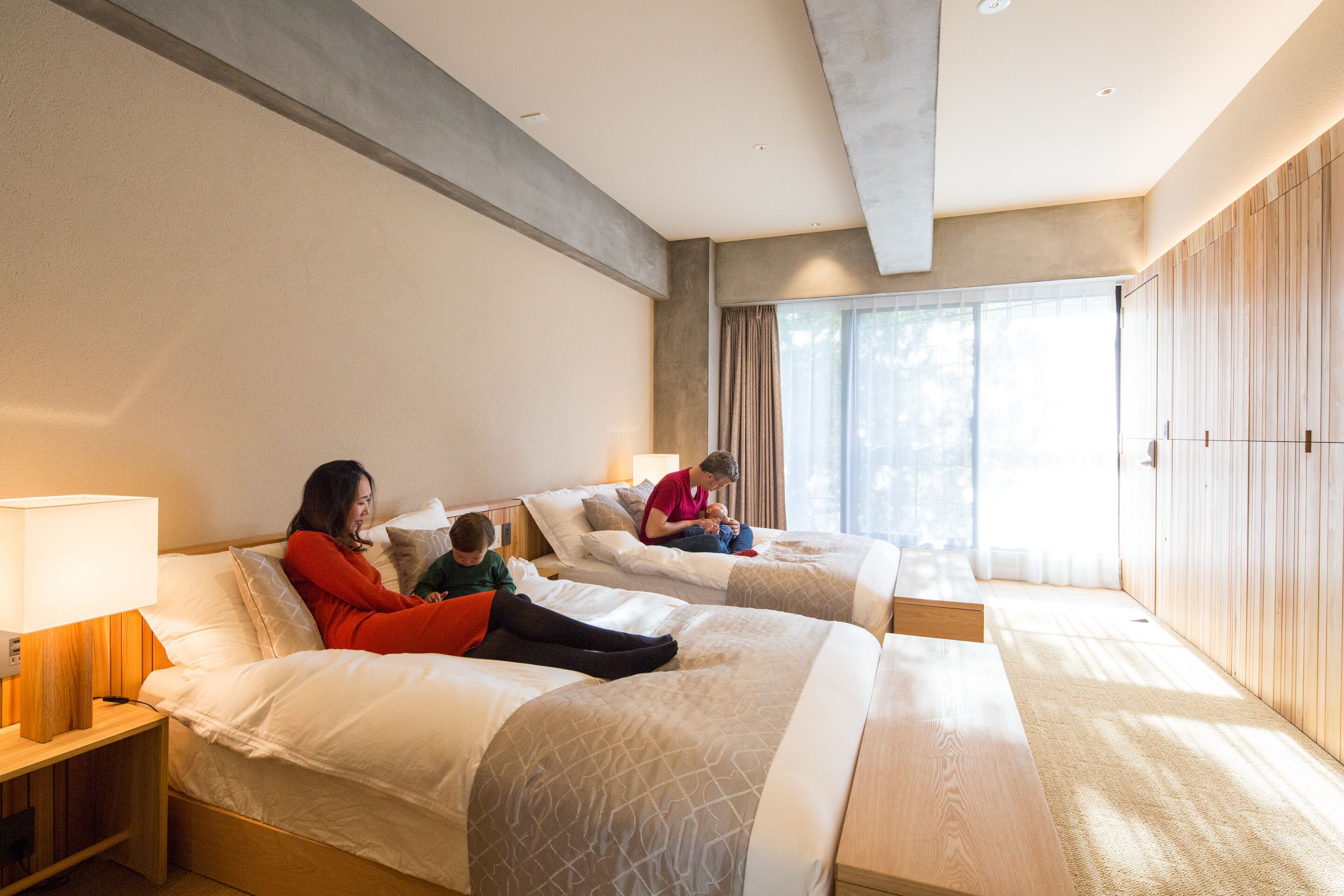 desk, blackout curtains, free wifi, bed sheets