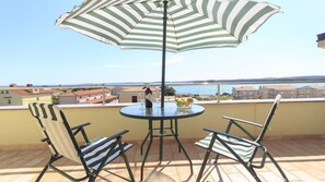 إطلالة من الشرفة