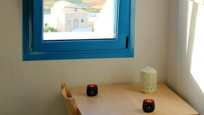 واي فاي مجانًا وملاءات أسرّة