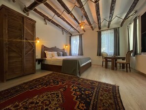 1 habitación, ropa de cama de alta calidad y decoración personalizada