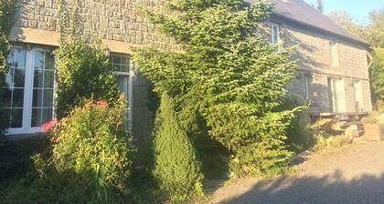 Amis et familles, gĂźtes en grand groupe, 23-25 personnes