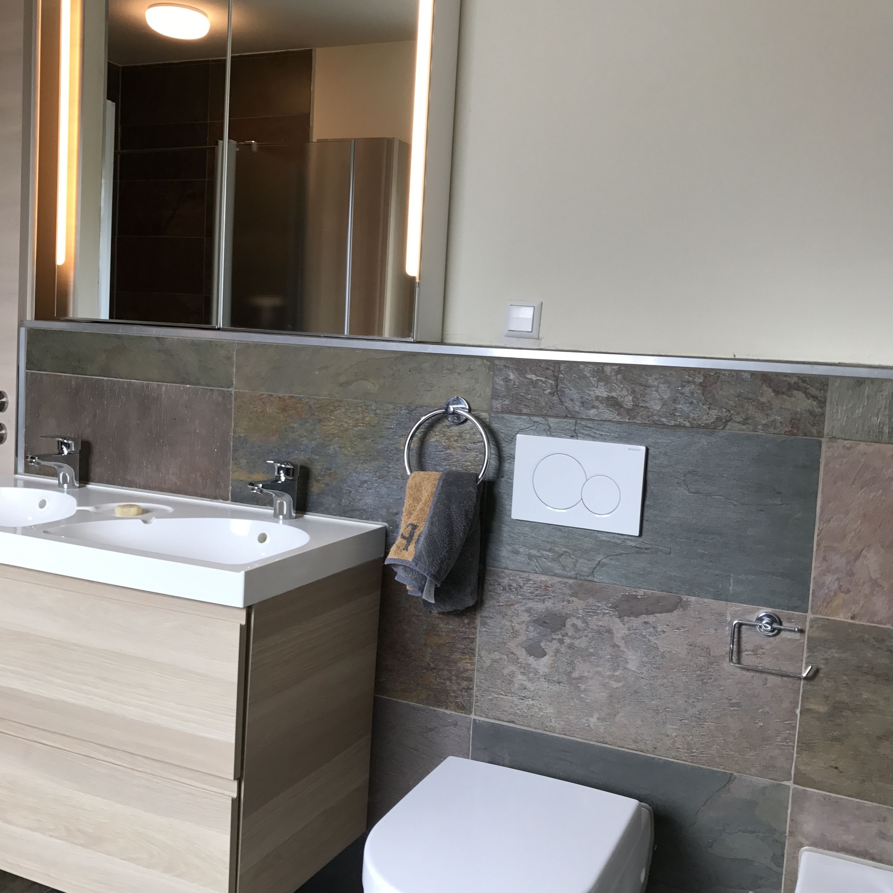 Casa, 3 camere da letto, vista collina | Lavandino
