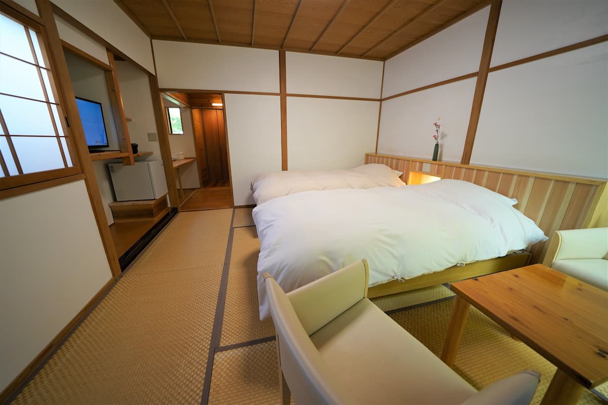 Single Room, Non Smoking (Wakaba-an) | Minibar