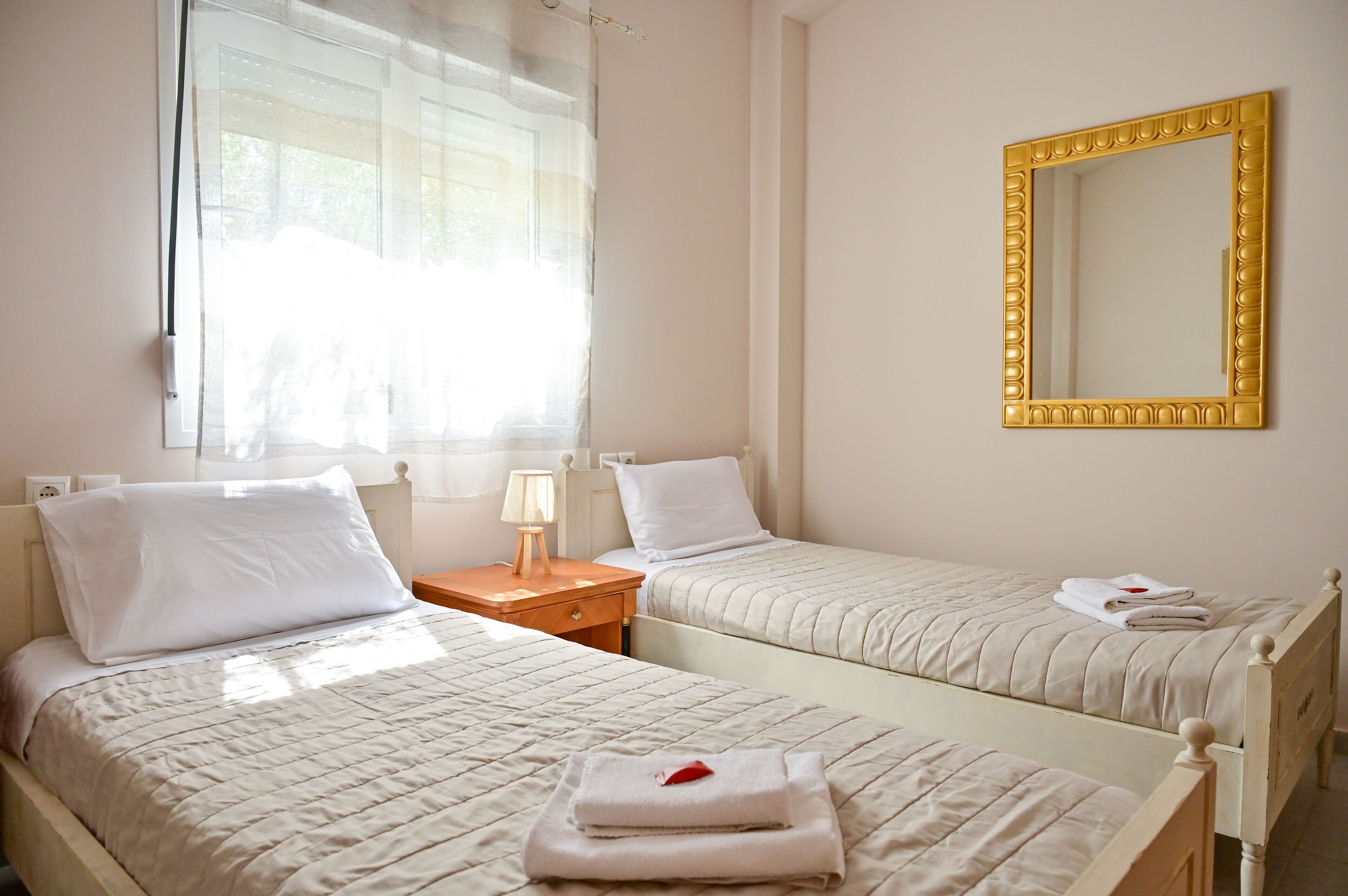 2 Schlafzimmer, Zimmersafe, Bügeleisen/Bügelbrett, Reisekinderbett