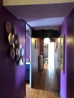 Interior - Villa ''Maeltri'' 12 people with heated pool and air conditioning. Optional spa area (jacuzzi + infrared sauna + cocooning chalet) (Léguillac-de-l'Auche)