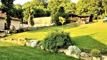 Enceinte de lâhĂ©bergement