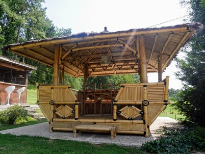 Villa ''Maeltri'' 12 people with heated pool and air conditioning. Optional spa area (jacuzzi + infrared sauna + cocooning chalet)