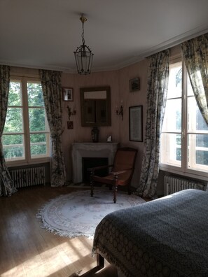 7 sovrum, strykjärn/strykbräda, gratis wi-fi och sängkläder