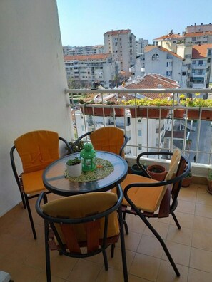 Familielejlighed - byudsigt | Balkon