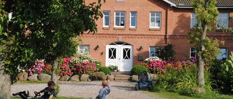 Fachada del alojamiento