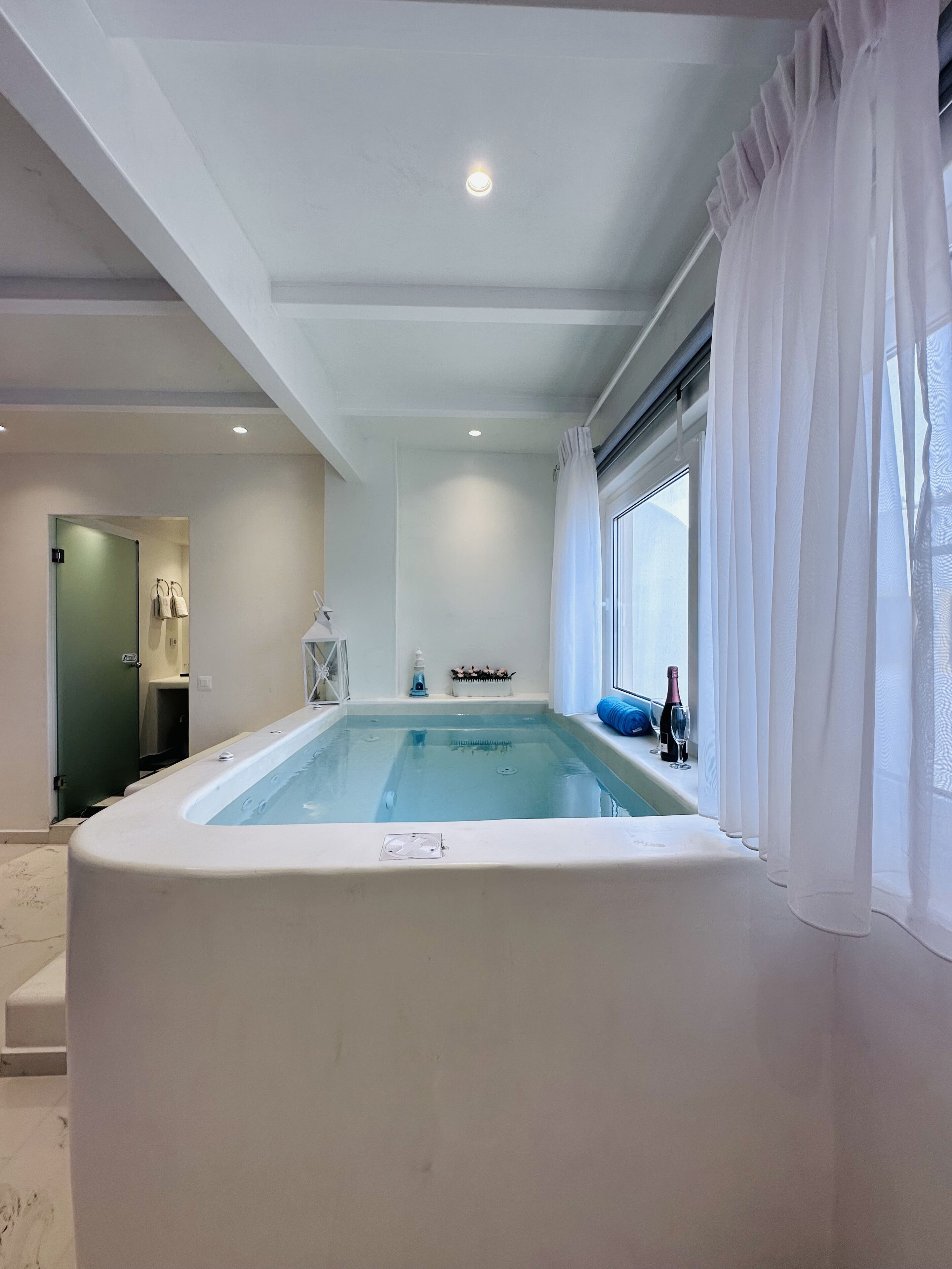 Photo - Arlene Suites