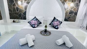 豪華單棟房屋, 露台, 泳池景 | 1 間睡房、迷你吧、房內夾萬、獨特設計