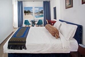 Rom – honeymoon, terrasse, bassengutsikt | Utsikt fra rommet