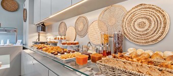 Casa dos Lóios by Shiadu