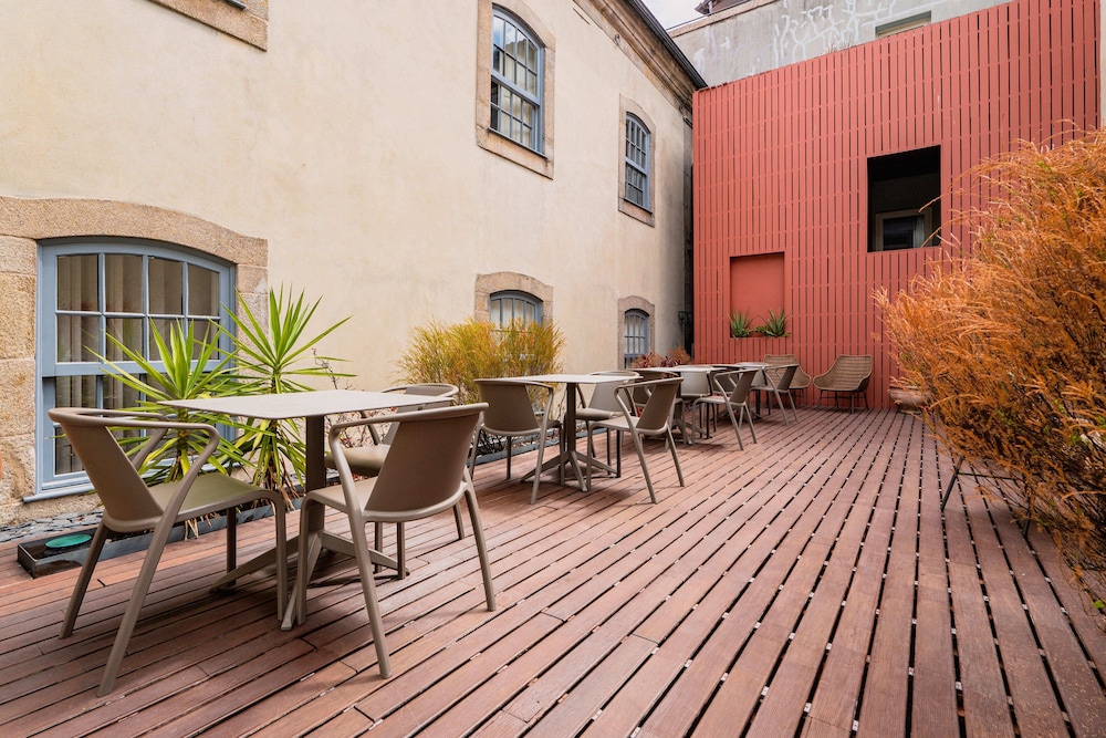 Casa dos Lóios by Shiadu by null