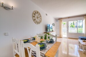 Dining - Apartment near the beach Avus in Alcudia (Alcúdia)
