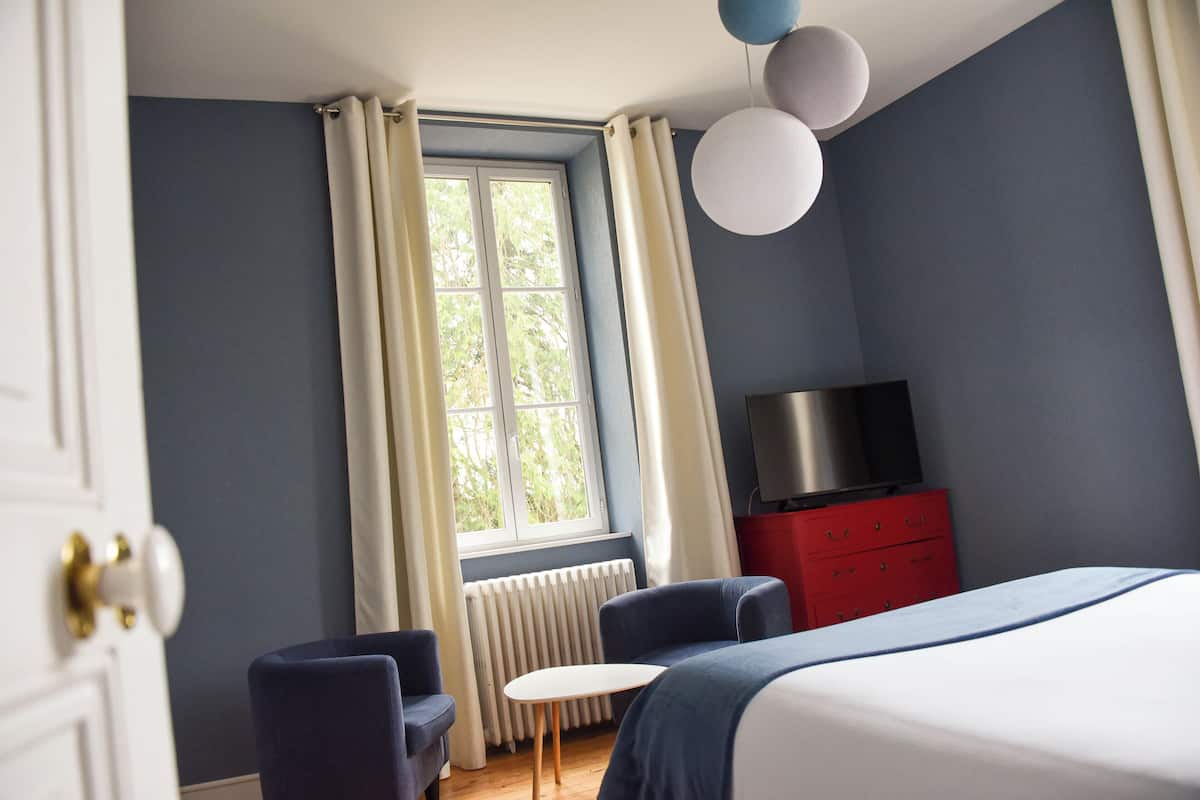 Individueel gedecoreerd, individueel gemeubileerd, een laptopwerkplek