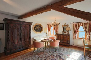 Flat-screen TV - Schloss Fernsteinsee (Nassereith)