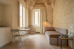 Suite | Salle de séjour | TV connectée