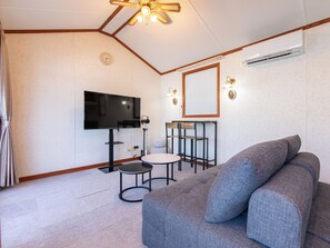 Superior Cottage | Living area - Cottage Star House Nakijin (Nakijin)