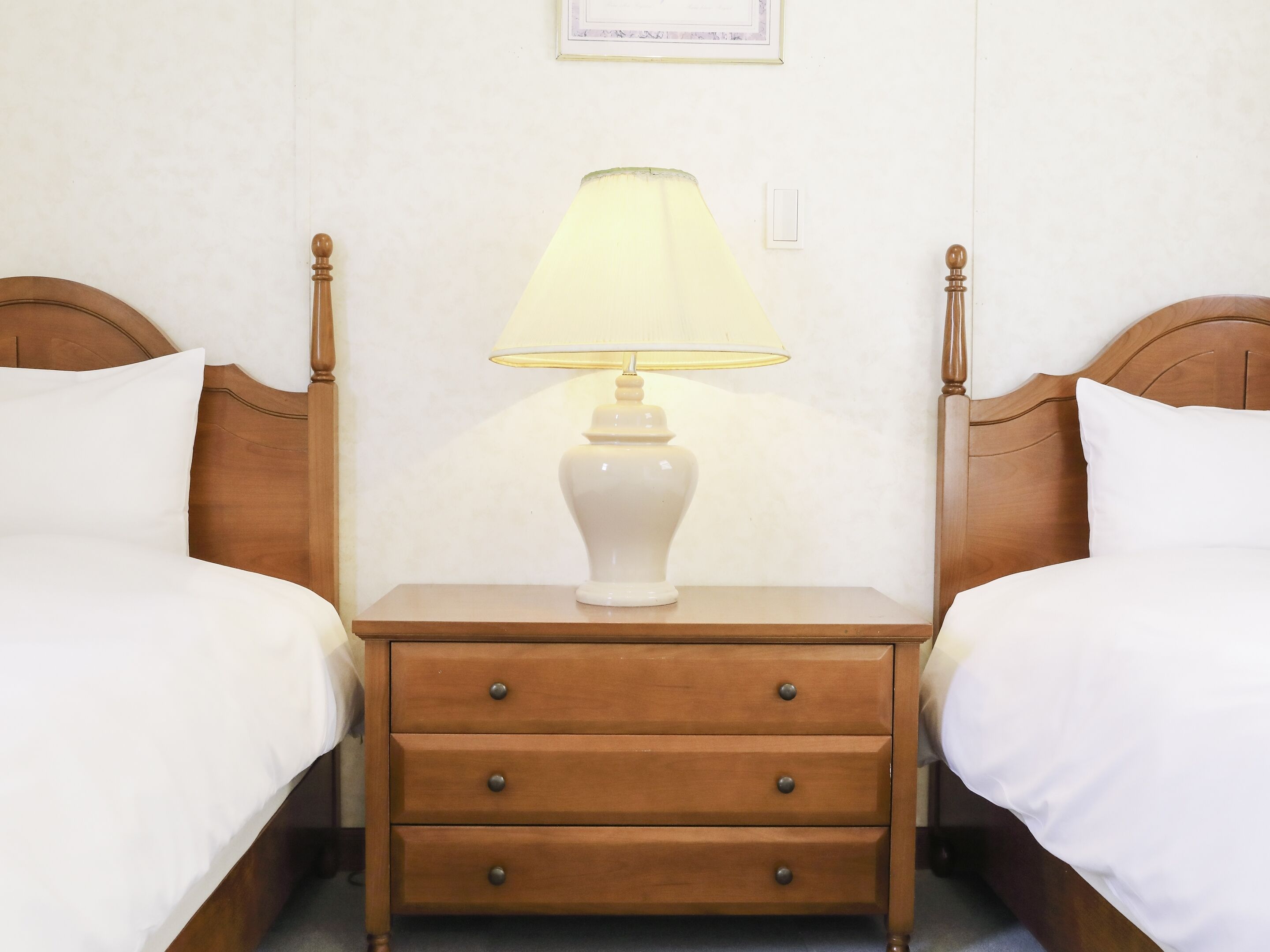 family cottage, 2 bedrooms, non smoking, connecting rooms | individually decorated, free wifi