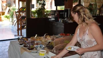 Dagelijks ontbijtbuffet (toeslag)