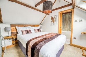 1 Schlafzimmer, Schreibtisch, Bügeleisen/Bügelbrett, kostenloses WLAN