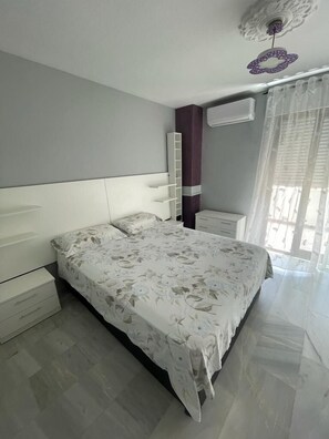 3 Schlafzimmer, Bügeleisen/Bügelbrett, WLAN, Bettwäsche