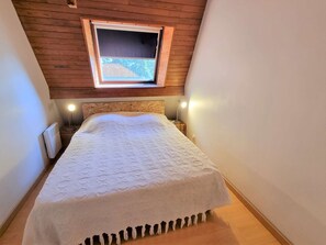 4 habitaciones y wifi gratis 
