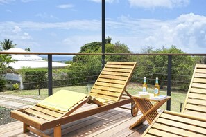 Property grounds - A spacious villa under the trade winds (Saint François)