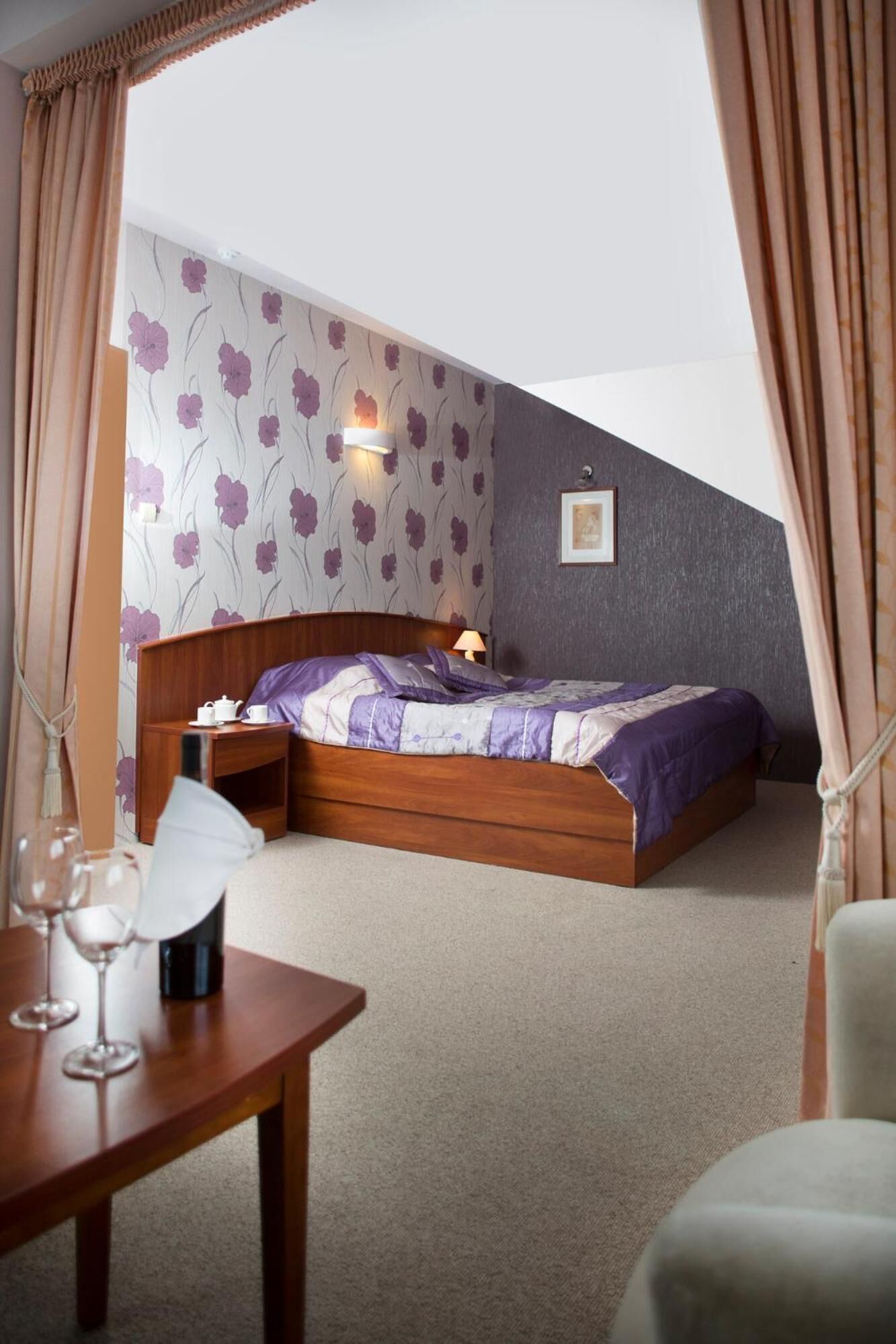 iron/ironing board, cots/infant beds, rollaway beds, free wifi