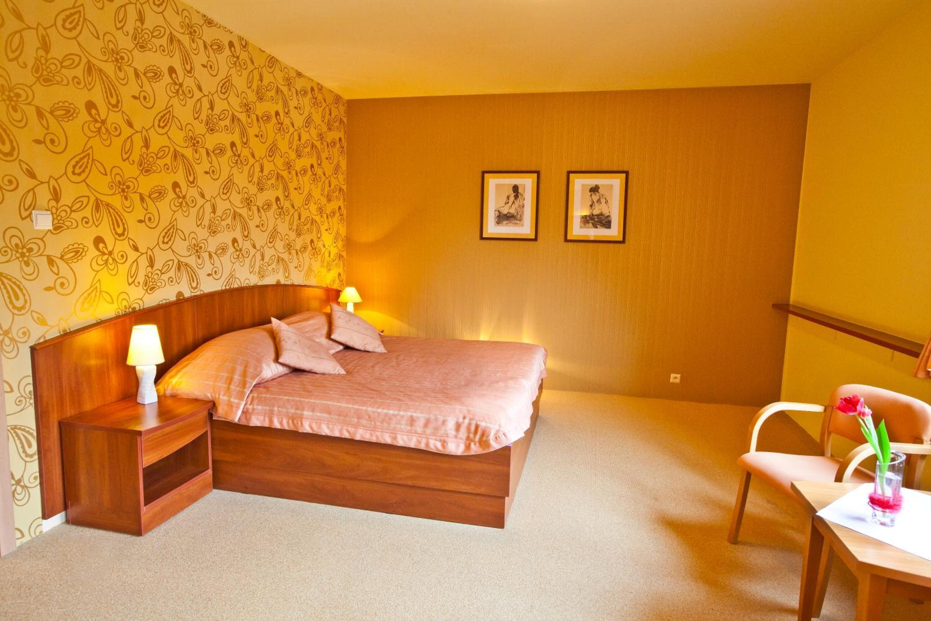 iron/ironing board, cots/infant beds, rollaway beds, free wifi