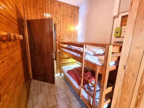 1 bedroom, free WiFi