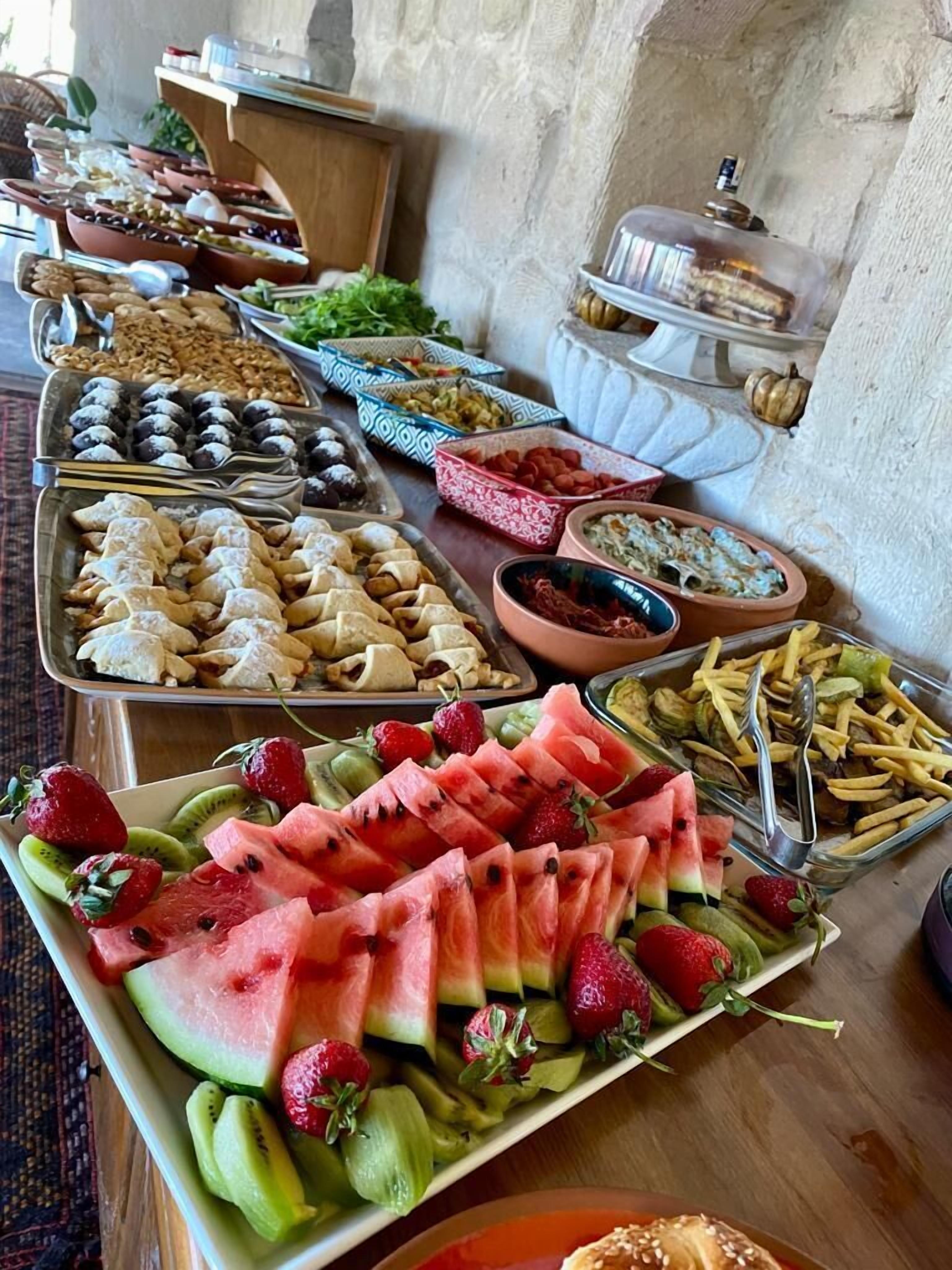 free daily local cuisine breakfast