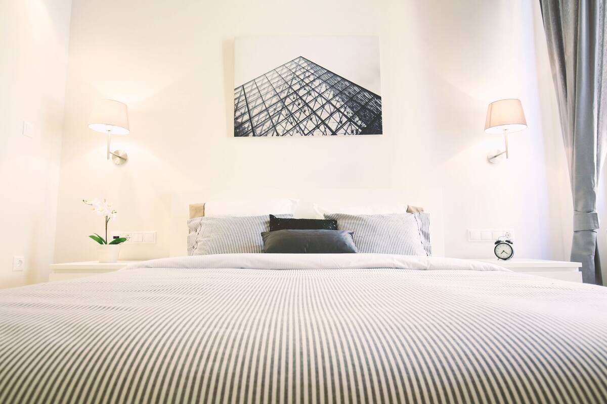 Deluxe-Apartment, 1 Schlafzimmer, Balkon (2A) | Bettwäsche aus ägyptischer Baumwolle, hochwertige Bettwaren